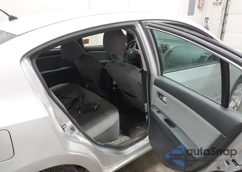 2010 Nissan Sentra 2.0S from USA, damaged, VIN 3N1AB6AP9AL654239